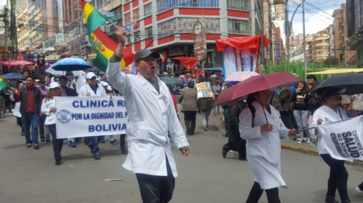 Médicos protestan. Foto: