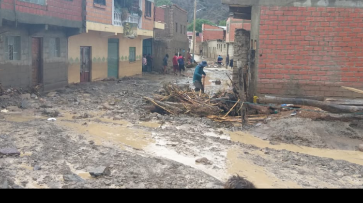 Una calle en el municipio de Cotagaita donde pasò la riada. Foto: Defensa Civil.