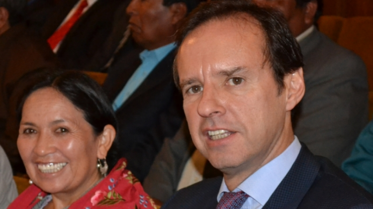 Jorge "Tuto" Quiroga y Tomasa Yarhui como candidatos en las elecciones del 2014 / Foto: ANF