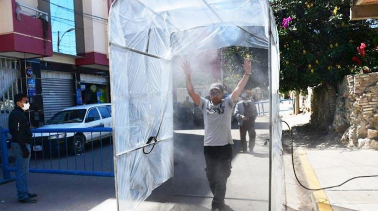 Una cámara de desnfección. Foto: Los Tiempos