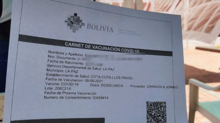 Vacunación en Bolivia. Foto: ANF
