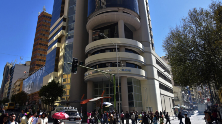 El edificio del Ministerio de Economía y Finanzas. Foto: Archivo