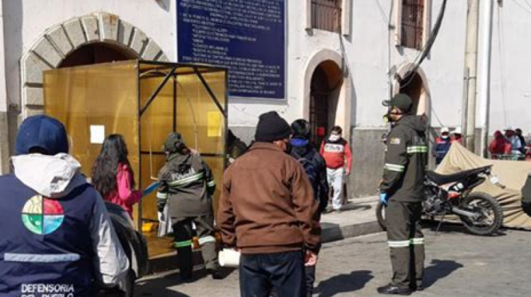 Ingreso la penal de San Pedro de La Paz. Foto: Opinión