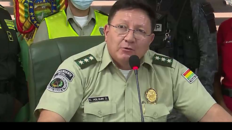 El comandante departamental de la Policía en Santa Cruz, Erick Holguín
