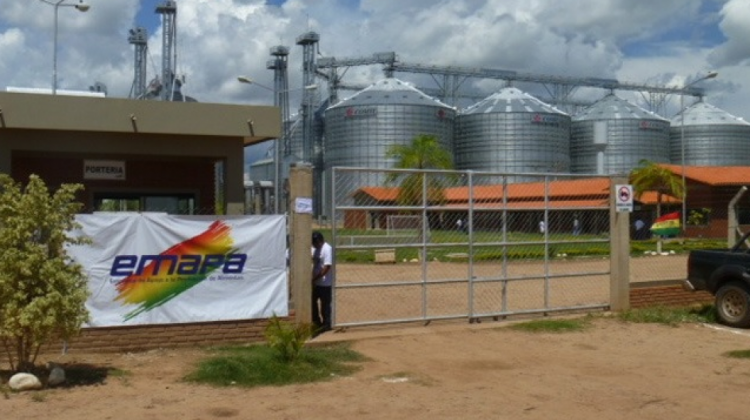 Silos de Emapa. Foto:  Erbol