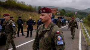 La OTAN pide a Serbia y Kosovo evitar tensiones e insiste que su misión está lista para intervenir