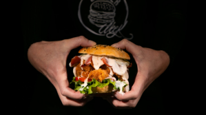 Con una venta que supera los 274.000 menús: Burger Week cumple 10 versiones reinventando la hamburguesa