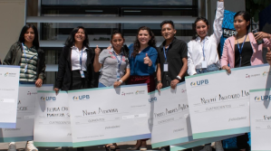 UPB entrega 15 premios en Feria del Empleo y el Emprendimiento