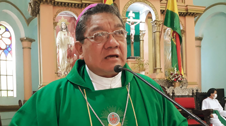 Obispos de Bolivia condenan el abuso en la ocupación y expulsión de Carvajal de un inmueble