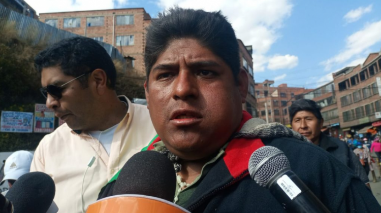 Dirigente César Apaza. Foto: Radio Compañera