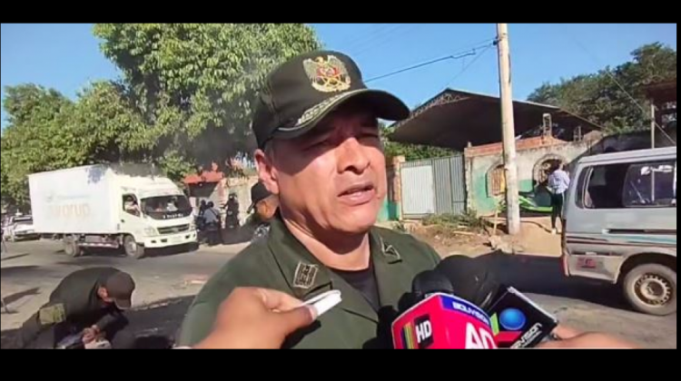 El comandante de la Policía del Plan 3.000, Wili Zeballos. Foto: Captura de video.