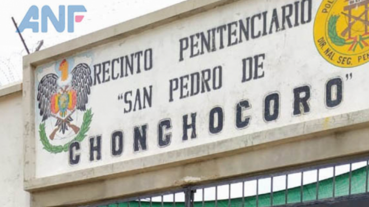 Frontis de la cárcel de Chonchocoro. Foto: ANF