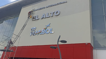 "El aeropuerto tendría que irse": Proyecto de ley permite construir más de 10 pisos en El Alto