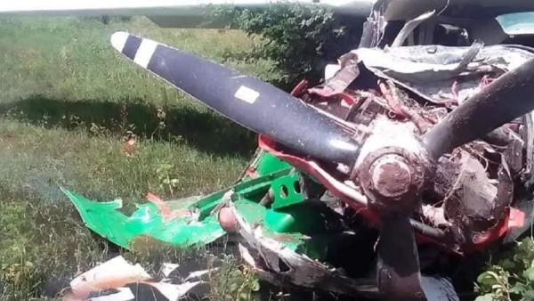 Restos de la aeronave donde viajaban los pilotos bolivianos. Foto: RRSS
