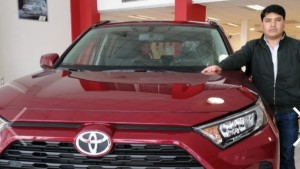 Dueño de Stefals afirma que exasesor propuso al gobernador de Potosí la provisión de ambulancias