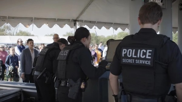 El Servicio Secreto está investigando el suceso.
