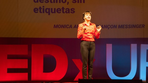 Mónica Briançon. Foto. UPB