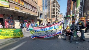 Bloqueo de auríferos: Colegios del centro y laderas deciden suspender las clases presenciales