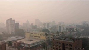 Por humareda de incendios: Salud atendió más de 4.000 casos de enfermedades respiratorias y oculares
