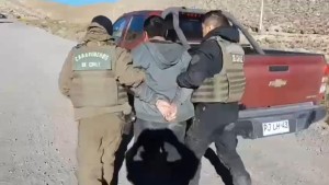 Detienen en Chile a Tiktoker boliviano que lideraba una banda de chuteros