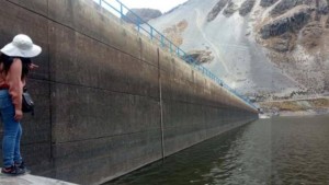AAPS incrementará tarifa en 30% a quienes usen más de 20.000 litros de agua al mes