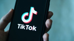 Nepal prohíbe TikTok debido a sus efectos negativos en la 