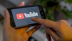 Denuncian que YouTube viola privacidad de usuarios para saber si usan 'adblockers'