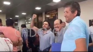 Liberan a funcionarios de YPFB acusados del desvío de 91 mil litros de gasolina