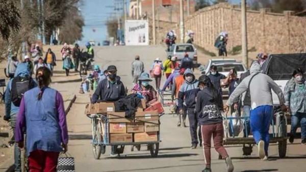 Contrabando en la frontera Argentina-Bolivia. Foto: El Clarín