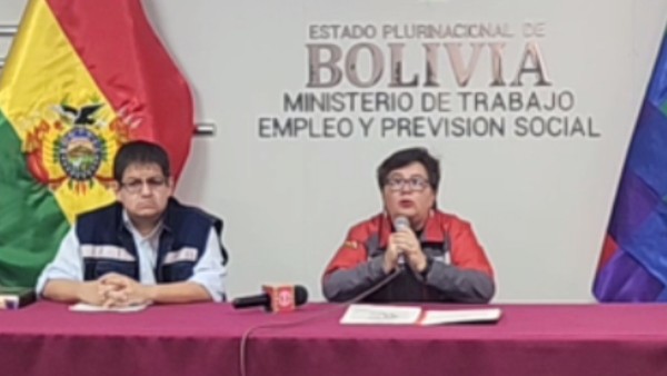 La ministra de Trabajo, Verónica Navia. Foto: Captura