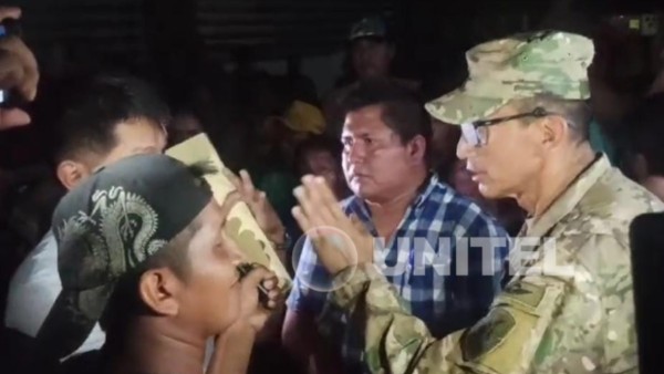 Pobladores de San Matías se declararon en vigilia. Foto: Unitel