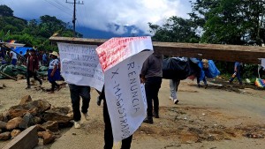 “Hay gente que sufre” Iglesia preocupada por bloqueos, pide a autoridades solucionar el conflicto
