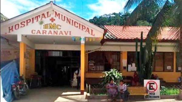 Frontis del Hospital Municipal de Caranavi que atiende además  a otros municipios. Foto: UMSA.