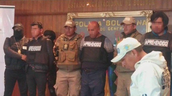 La Policía presenta a los sujetos que asesinaron a ambas mujeres. Foto. RRSS