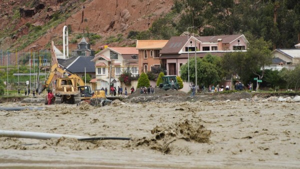 Desborde del río La Paz. Foto: Lucho Arce