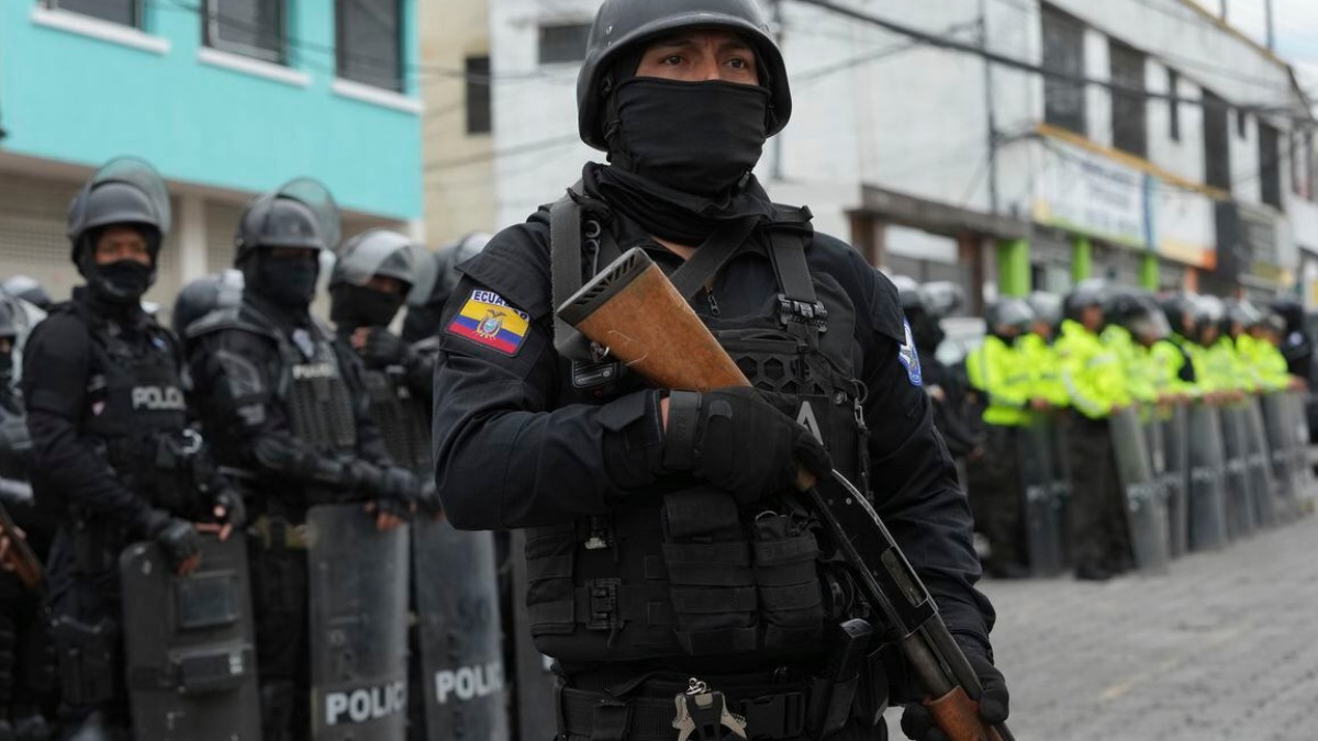 Efectivos policiales de Ecuador.