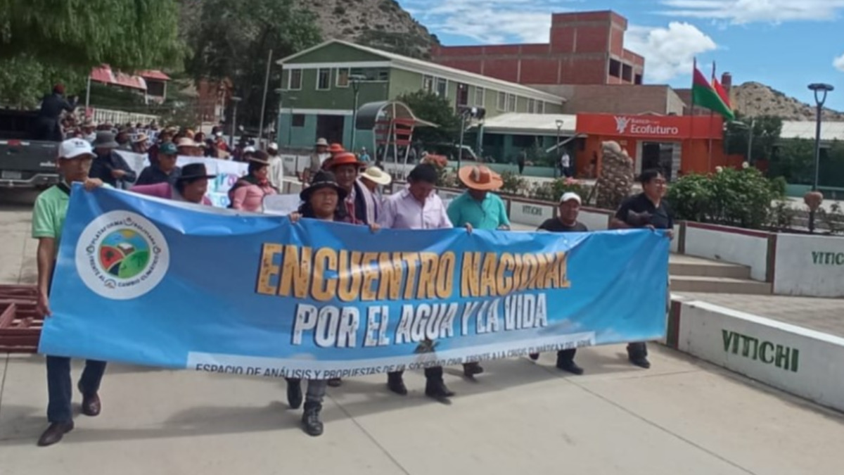 La marcha de protesta en Vitichi realizada el 16 de marzo. Foto: ANF.