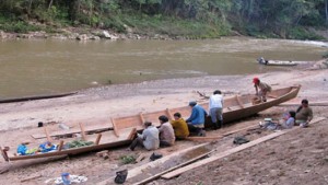 Sector pesquero exige suspender la minería ilegal en 9 ríos por la contaminación del mercurio