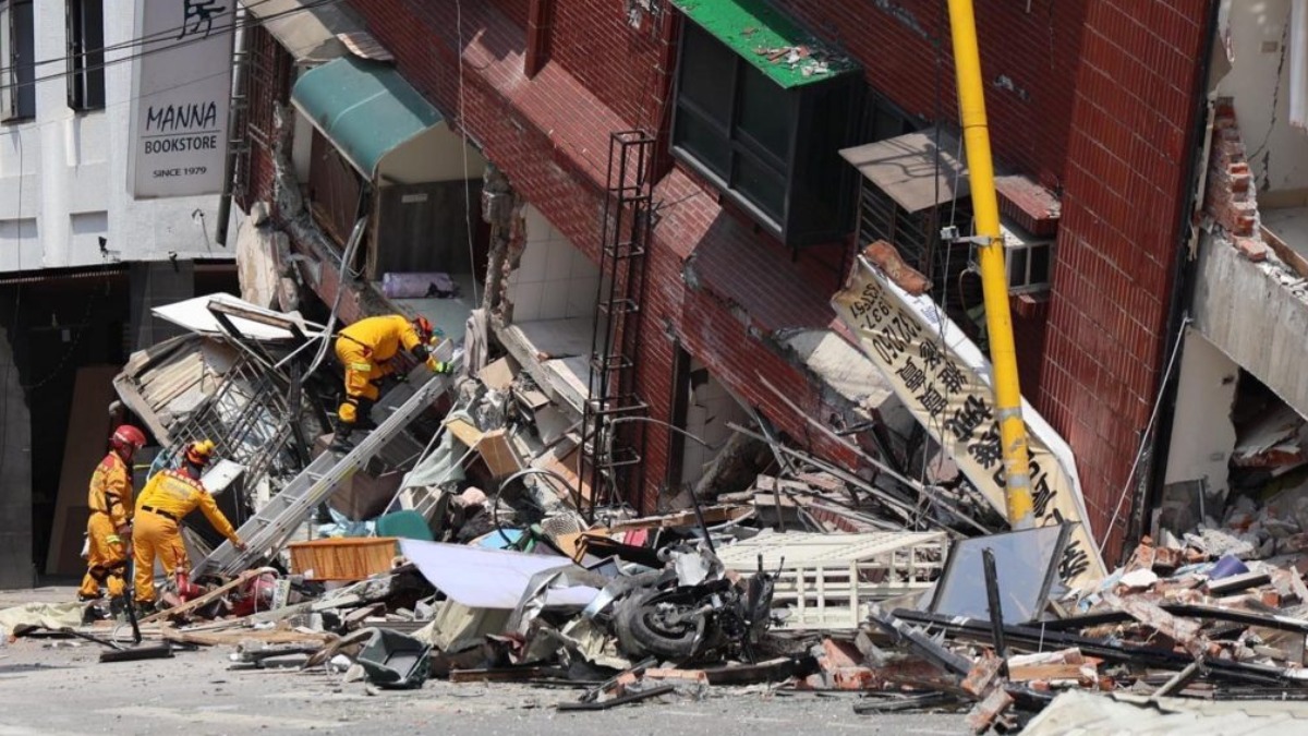 Casas que fueron destruidas tras el terremoto en Taiwán.