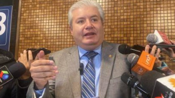 Jefe de bancada de CC, Enrique Urquidi. Foto: Internet