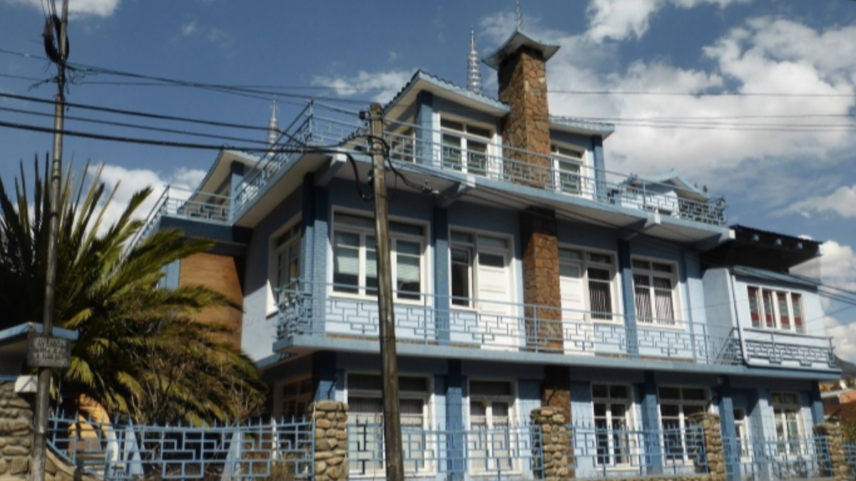 La casa estilo pagoda que fue objeto de demolición. Foto: FB Ricardo Bajo