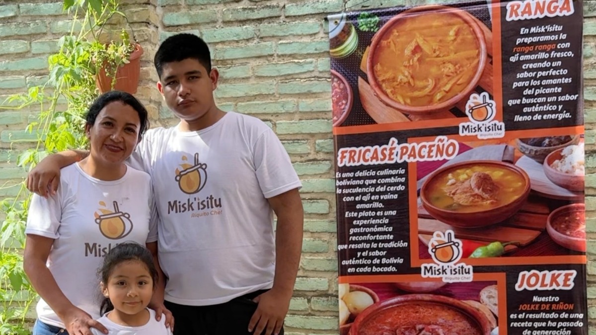 Nelva del Rosario junto a su familia
