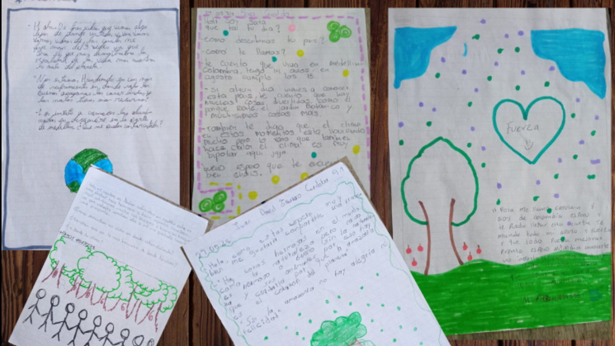 Algunas de las cartas que serán presentadas. Composición: ANF.