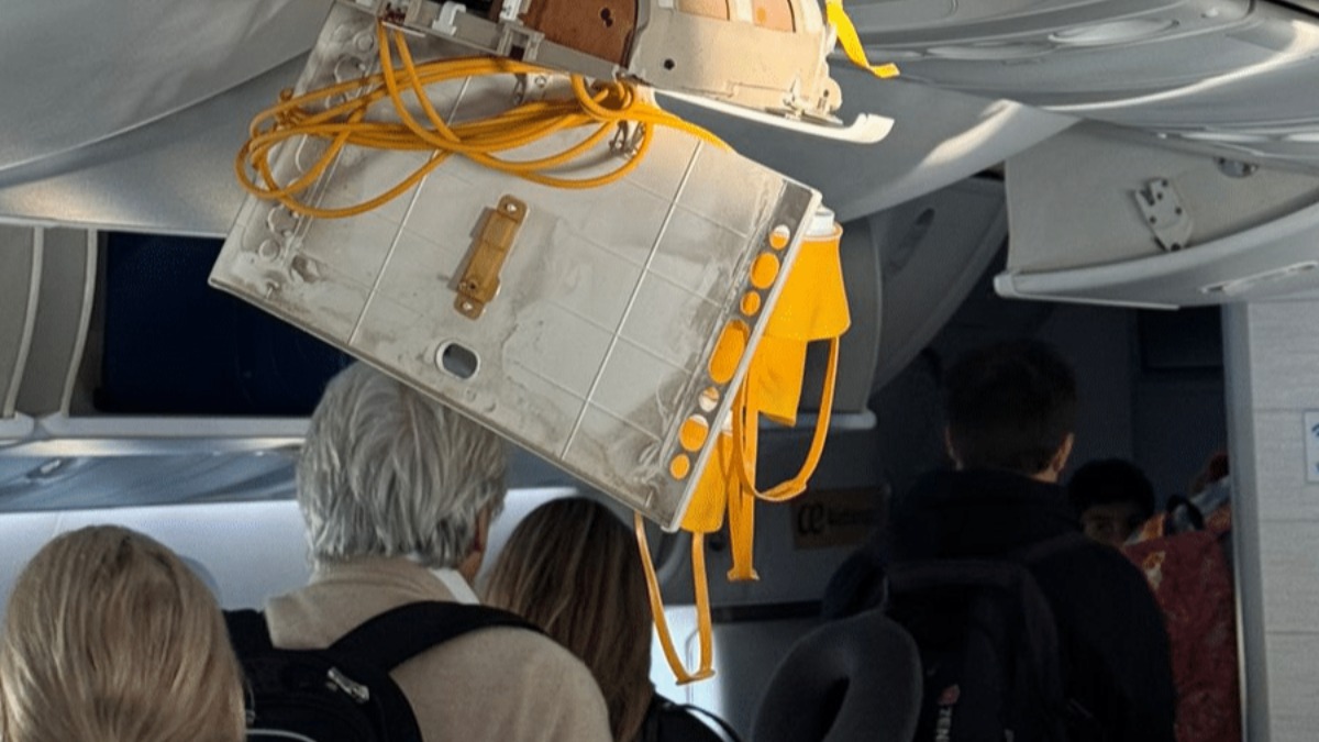 Condición en la que quedó el avión de la compañía Air Europa.