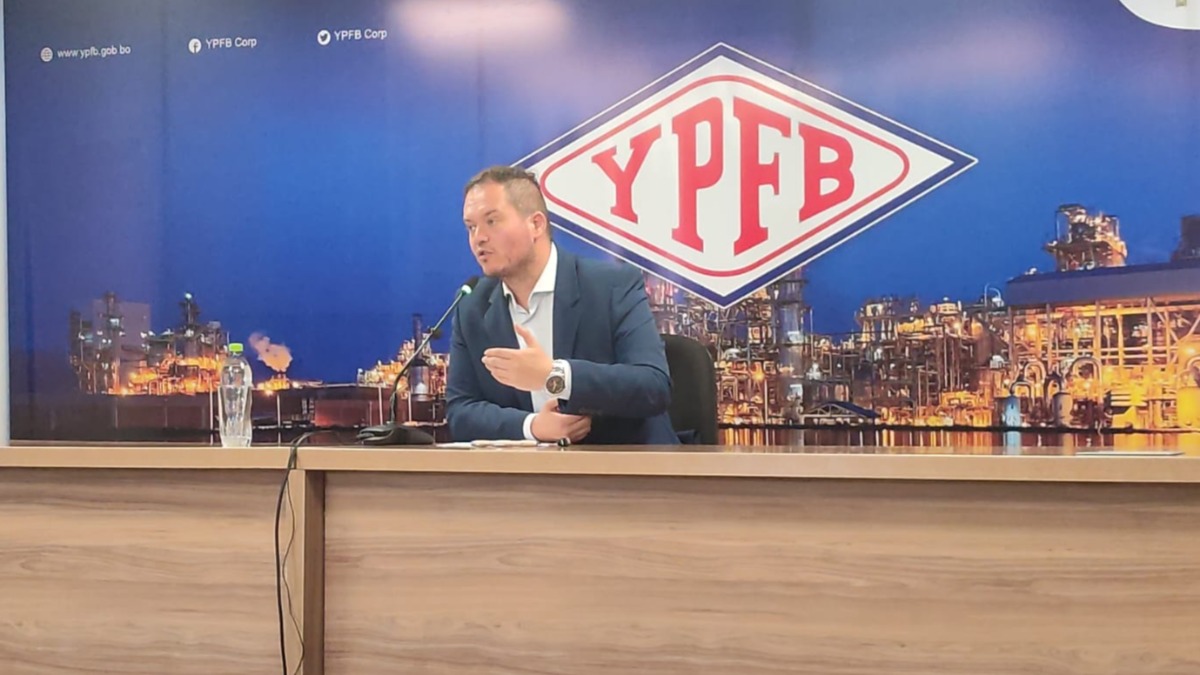 Presidente de YPFB, Armin Dorgathen. Foto: ANF