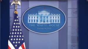 La Casa Blanca veta a AP del Despacho Oval y del Air Force One por no usar el nombre de 'golfo de América'