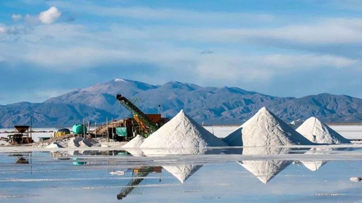 Explotación de litio en el Salar de Uyuni, departamento de Potosí. Foto: Internet