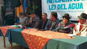 Plataforma Frente al Cambio Climático concluye que mineros deben pagar por usar agua y contaminar