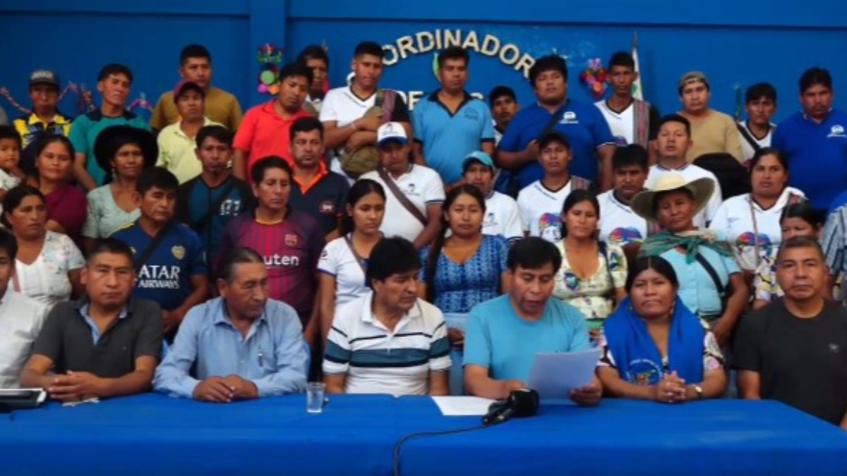El expresidente Evo Morales en la firma del acuerdo con FPV. Foto: ANF