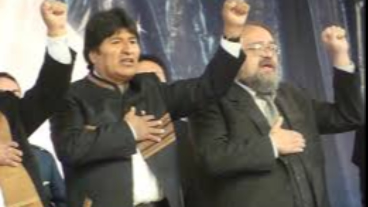 Evo Morales y Roberto Aguilar. Foto: Facebook